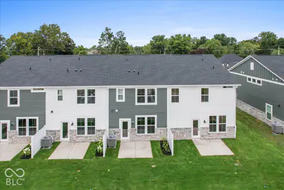 6151 Mill Hill Way, McCordsville - 27