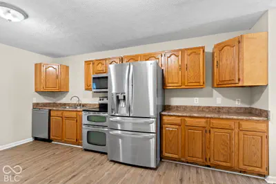 365 E Kerton Street, Scottsburg - 12