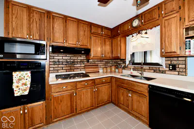 7548 Brehob Road, Indianapolis - 8
