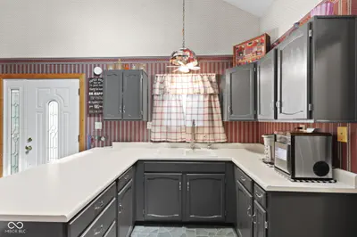905 Hamilton Drive, Greensburg - 22