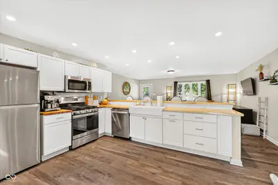 7973 Dartmouth Road, Indianapolis - 12