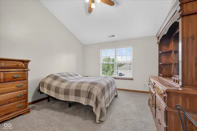6781 Fieldstream Drive, Plainfield - 28