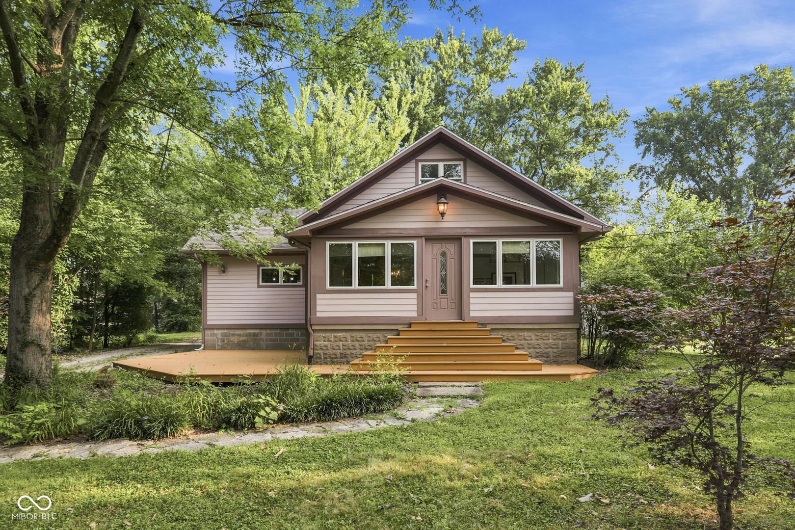 3136 Edgewood Avenue, Indianapolis