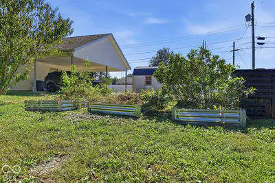 733 Park Avenue, Batesville - 34