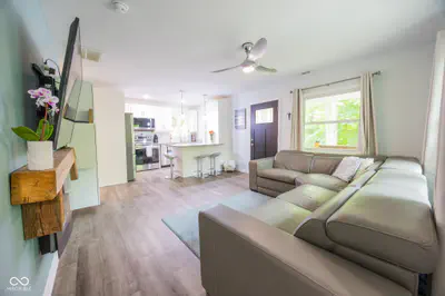 7980-7984 Royal Avenue, Zionsville - 75