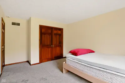 10211 Hidden Meadow Lane, Indianapolis - 48