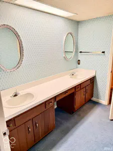 4501 Wheeling Avenue, Muncie - 29