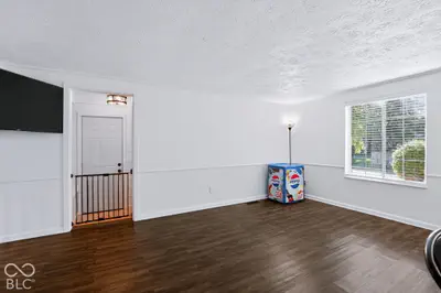 6524 Breeds Hill Court, Indianapolis - 7