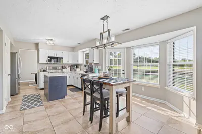 387 Sugar Bush Lane, Brownsburg - 9