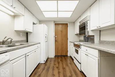4000 Meridian, Indianapolis - 10