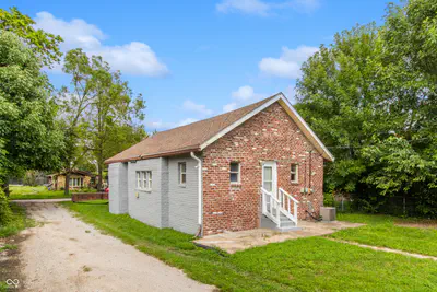 2807 Hervey Street, Indianapolis - 25