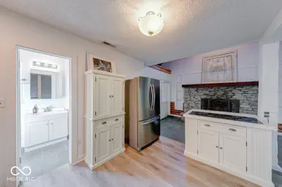 621 W Hemphill Drive, Nineveh - 15