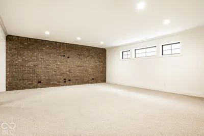 15721 Vantage Court, Westfield - 49