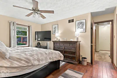 6058 Apache Drive, Indianapolis - 12