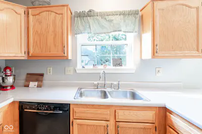 8146 Sunset Court, Columbus - 21