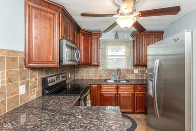 1102 Riley Avenue, Indianapolis - 9