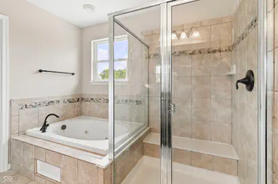 12248 Hawks Nest Drive, Fishers - 39