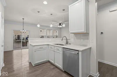 9556 Oakley Drive, Indianapolis - 18
