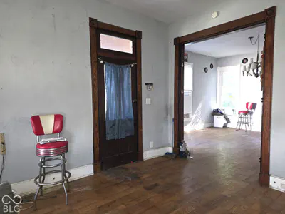 307 W Locust Street, Shelbyville - 10