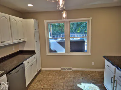 4377 W Fairview Road, Greenwood - 11