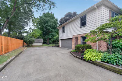 665 Holliday Lane, Indianapolis - 4