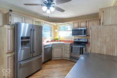 828 Brookside Lane, Plainfield - 11