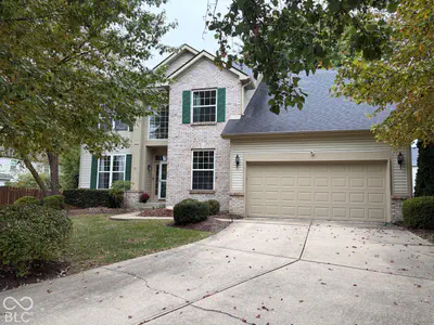 11810 Queenwood Court, Fishers