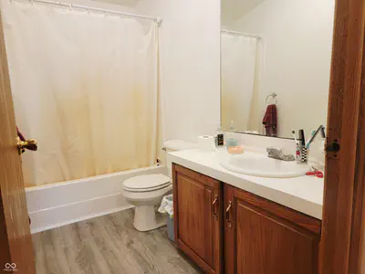 592 Paradise Drive, Rochester - 28