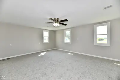 1075 600, Greenfield - 27