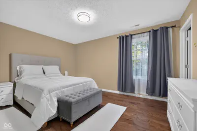 8642 Black Stone Xing, Avon - 38