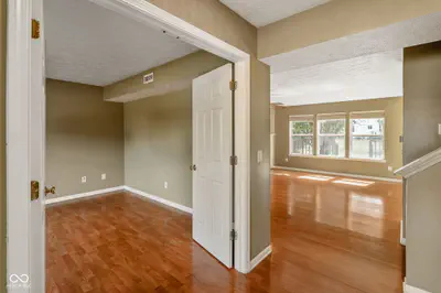 5455 Reston Drive, Plainfield - 5