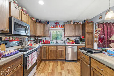 2720 N County Road 90 E, North Vernon - 17