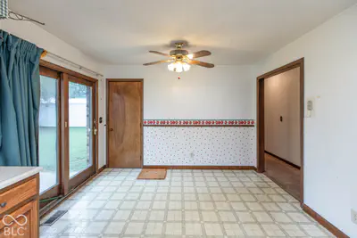 296 Western Parkway, Seymour - 9