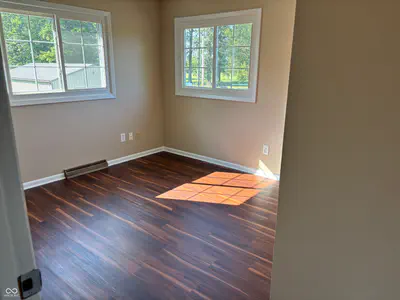 1656 150, Greenfield - 43