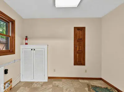 302 N Madison Street, Knightstown - 21