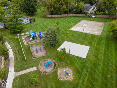 1067 Arlington Court, Carmel - 59