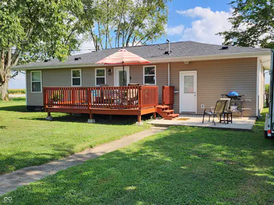 5080 US Hwy 50, Seymour - 13