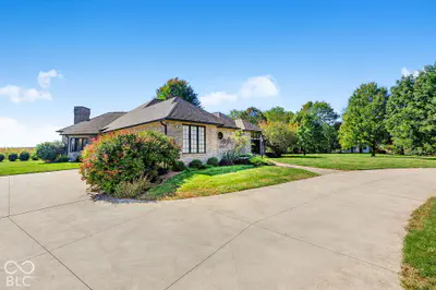 5771 Burlington Drive, Muncie - 3