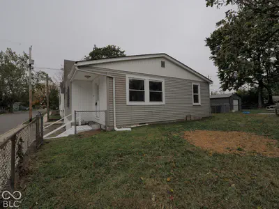 1409 S Jefferson Street, Muncie - 12