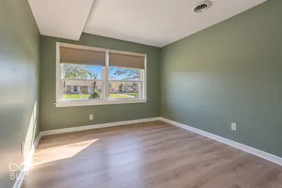 2810 Jordan Drive, Columbus - 24