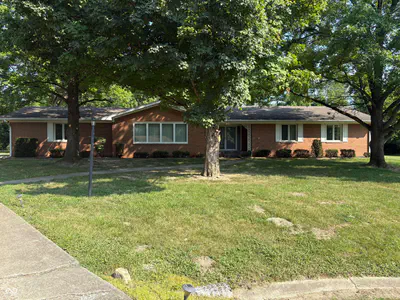 8836 Westminster Court, Indianapolis