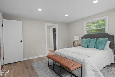 7337 Woodside Drive, Indianapolis - 22