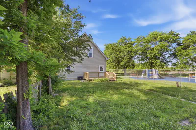260 E Beecher Street, Indianapolis - 26