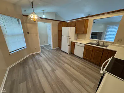 4012 Jason Avenue, Franklin - 10