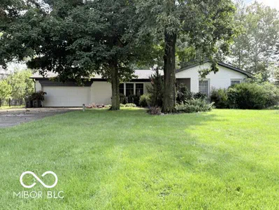 1605 Bowman Drive, Greenfield