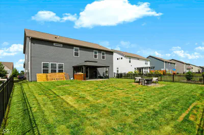 2447 Copperstone Drive, New Palestine - 32