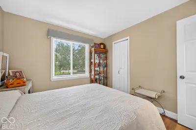 261 Oakwood, Greenwood - 41
