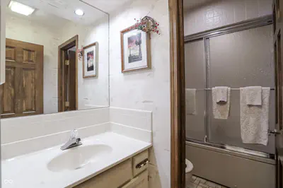 7592 Poplar Point Drive, Trafalgar - 40
