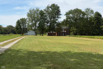 8675 State Highway 3, North Vernon - 2