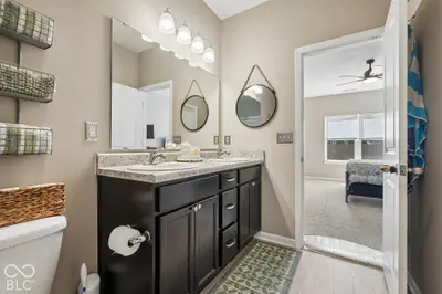 2945 W Calimanco Lane, Monrovia - 33